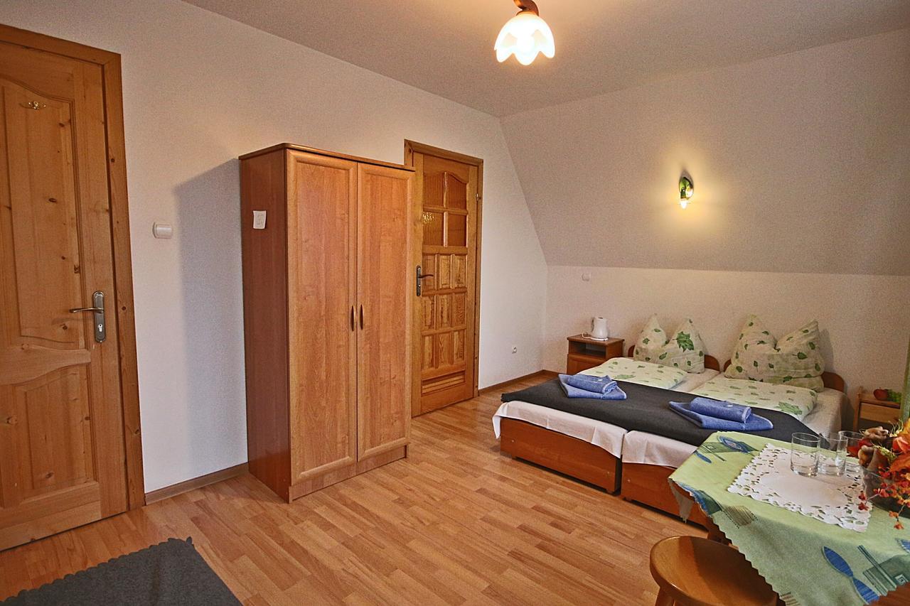 Noclegi Brzegi Exterior photo